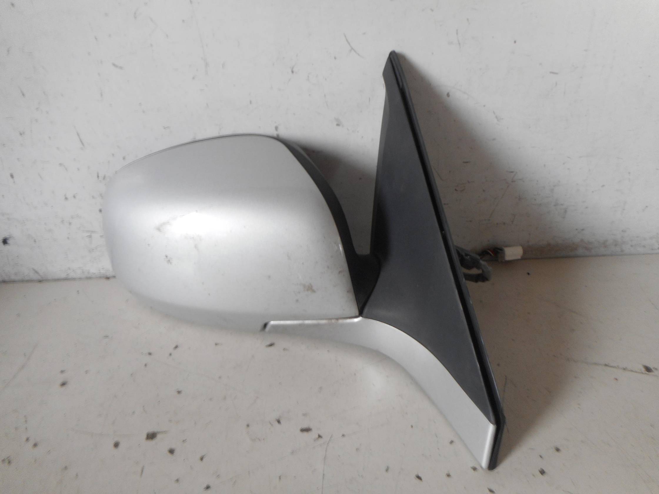 Retrovisore est. regolaz. elettr. dx.